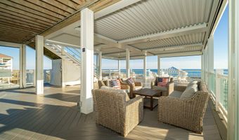 302 Glenn St, Atlantic Beach, NC 28512