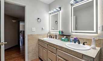 6529 Jim De Groat Dr, El Paso, TX 79912