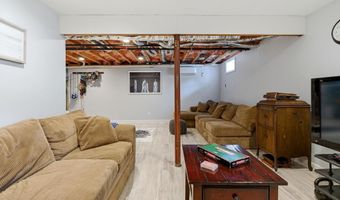 4 Hunters Rd, Bedford, NH 03110
