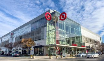 4024 IVA Ln, Annandale, VA 22003