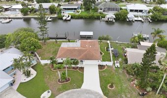 604 KINGSTON Ct, Apollo Beach, FL 33572