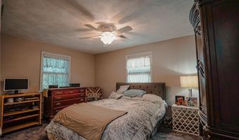 50 Isle Of Capri Rd, Coventry, RI 02816