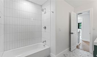 1801 Kimberly Pl, Bentonville, AR 72712