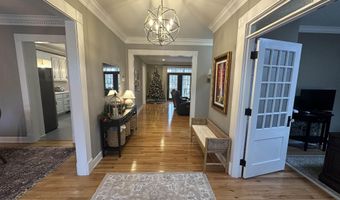 1969 Autumn Creek Dr, Arab, AL 35016