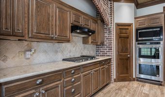 9100 W SUNDOWN Ln, Amarillo, TX 79119