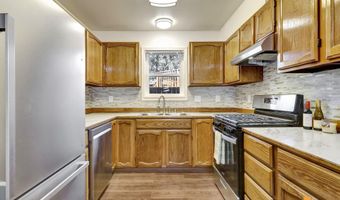 8530 Gordon Cir, Anchorage, AK 99507