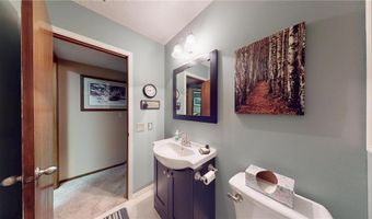 1825 Bayview Dr, Albert Lea, MN 56007