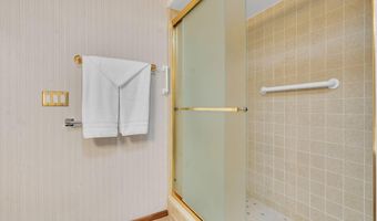 7910 Academy Trl NE, Albuquerque, NM 87109