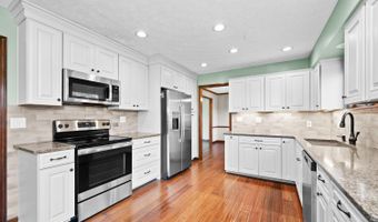 6130 W Fork Rd, Cincinnati, OH 45247