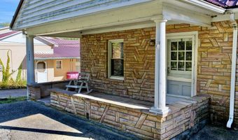 7886 State Highway 3, Alderson, WV 24910