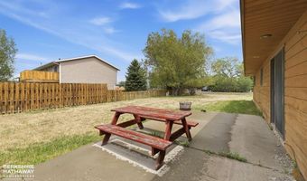 121 Buena Vista Ave, Cody, WY 82414