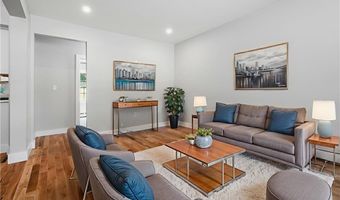 1008 Toll Gate Rd, Warwick, RI 02886