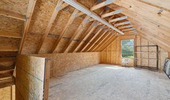 26 Grove St, Bath, ME 04530