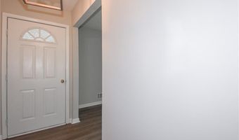 1787 EASTWOOD Dr, Alexander City, AL 35010