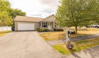 28 Palmetto Ln, Laconia, NH 03246