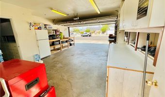 421 Courtney Ln, Las Vegas, NV 89107
