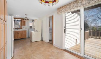292 Boulevard, Middletown, RI 02842