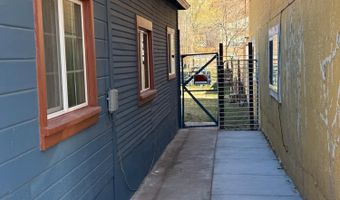 40 Cochise Row, Bisbee, AZ 85603
