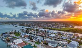 126 Sea View Dr, Aransas Pass, TX 78336