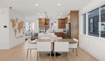 2815 Crusader St, Alameda, CA 94501