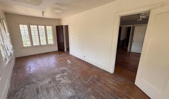 1407 Michigan Ave, Alma, MI 48801