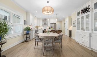 70 Tourjee Ln, North Kingstown, RI 02852