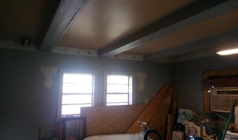 411 Hedges St, Ashville, OH 43103