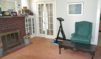 808 Lancaster St, Albany, NY 12203