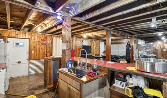 930 Harding St, Belle Fourche, SD 57717