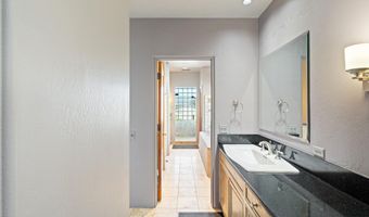 8320 E Concho Ln, Carefree, AZ 85377