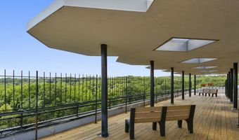 6631 WAKEFIELD Dr 319, Alexandria, VA 22307