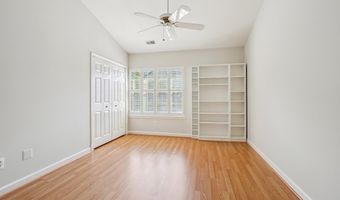 10824 ANTIGUA Ter #201, Rockville, MD 20852