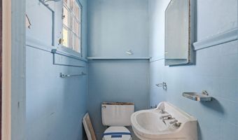 160 Manning Blvd, Albany, NY 12203