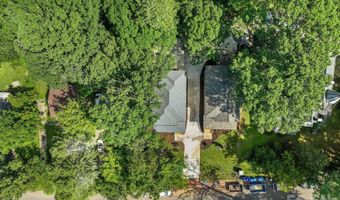 35 Grindstaff Dr, Asheville, NC 28803