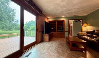 14 Beechwood Ct, Batesville, IN 47006