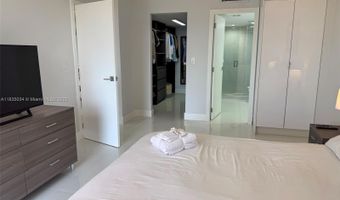 20379 W Country Club Dr 1434, Aventura, FL 33180