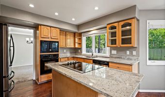 3561 Eastwind Dr, Anchorage, AK 99516