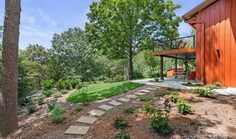 13 Kent Pl, Asheville, NC 28804