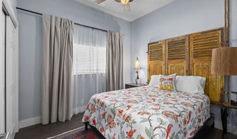 140 BAY HARBOR Dr, Aransas Pass, TX 78336