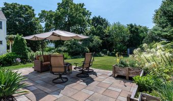 151 Lakewood Blvd, Madison, WI 53704