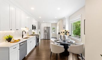 612 W GRAISBURY Ave, Audubon, NJ 08106
