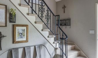 11 MEADOWBROOK Ct, Appleton, WI 54914