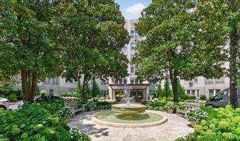 2737 DEVONSHIRE Pl NW #402, Washington, DC 20008