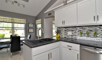 335 Devon Pond, Aurora, OH 44202