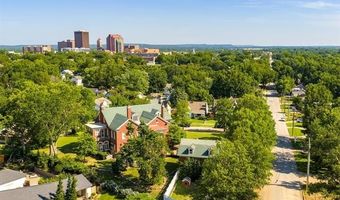 535 E 14th St, Bartlesville, OK 74003