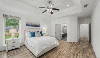 1304 Greenview Dr, Aledo, TX 76008