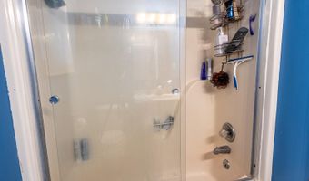 5 Autumn Rd, Arkansas City, KS 67005