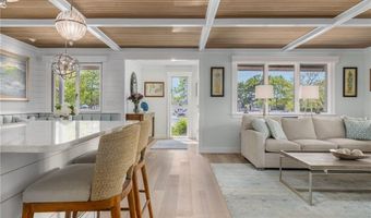 308 Swans Wharf Row, Newport, RI 02840