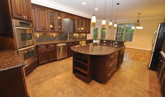 428 STERLING PARK Cir, Alabaster, AL 35007