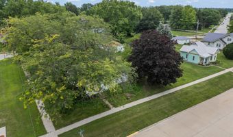 311 4Th St E, Riverside, IA 52327